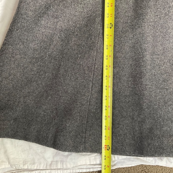 Hooded Long Wool Winter Coat with Velvet Lined Hood and Cuffs (size 12/large) - Picture 4 of 11